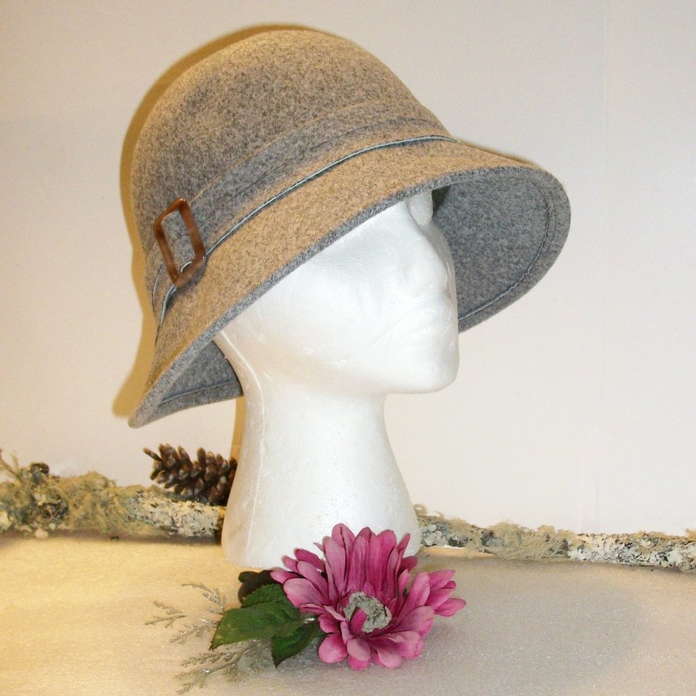 INDIGO SOUL NEW Cloche Bucket Hat Gray Felt w/ Faux Tortoise Shell Buckle OSFM - Picture 3 of 10